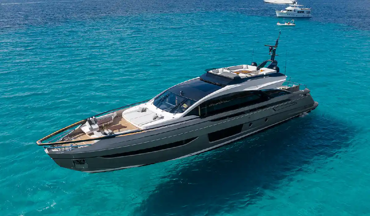 Azimut - S10 - Luxury Yacht Charter - Preowned Luxury Yachts - Exclusive Concierge Club.webp